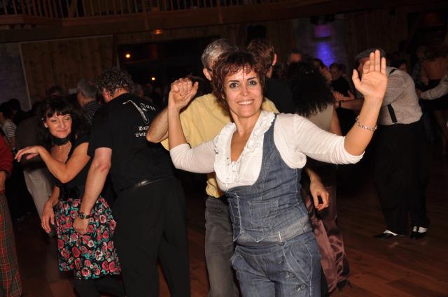 min 2010 02 14 station danse 375